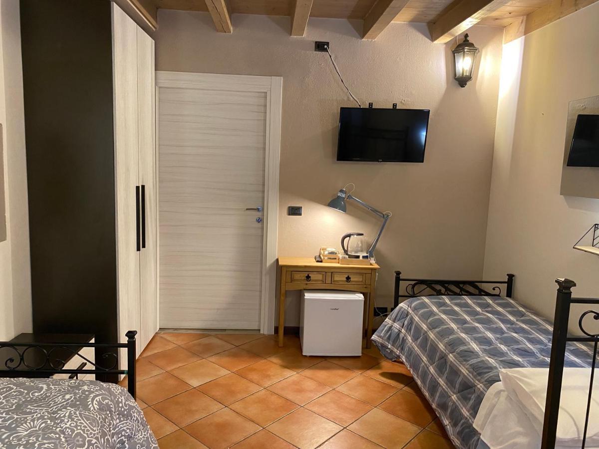 La Casina Hotel Dello ภายนอก รูปภาพ