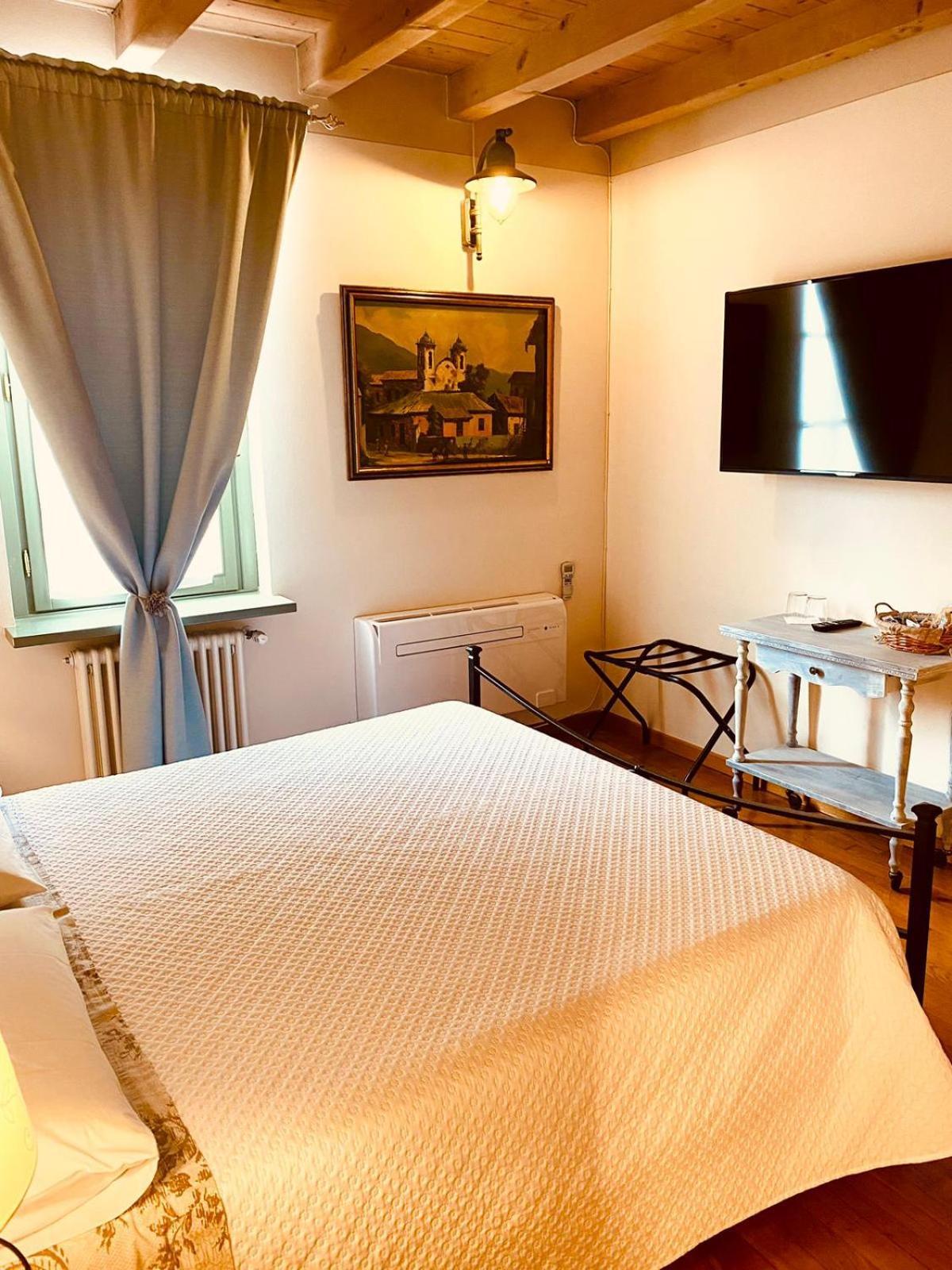 La Casina Hotel Dello ภายนอก รูปภาพ