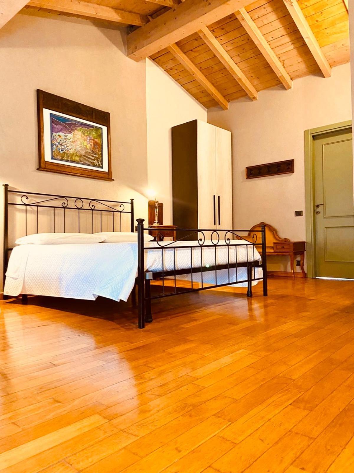 La Casina Hotel Dello ภายนอก รูปภาพ